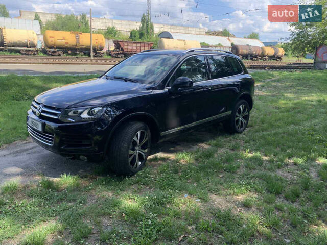 Чорний Фольксваген Туарег, об'ємом двигуна 3 л та пробігом 269 тис. км за 19999 $, фото 35 на Automoto.ua