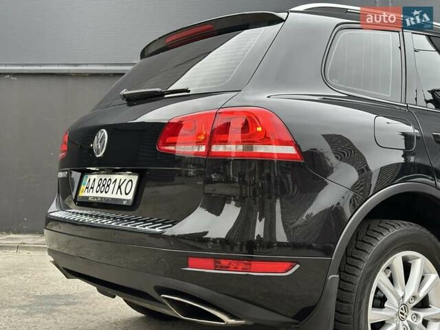 Черный Фольксваген Туарег, объемом двигателя 3 л и пробегом 225 тыс. км за 15650 $, фото 13 на Automoto.ua