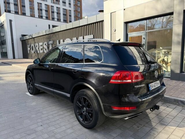 Чорний Фольксваген Туарег, об'ємом двигуна 3 л та пробігом 187 тис. км за 13800 $, фото 3 на Automoto.ua