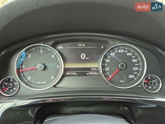 Чорний Фольксваген Туарег, об'ємом двигуна 2.97 л та пробігом 197 тис. км за 18500 $, фото 18 на Automoto.ua