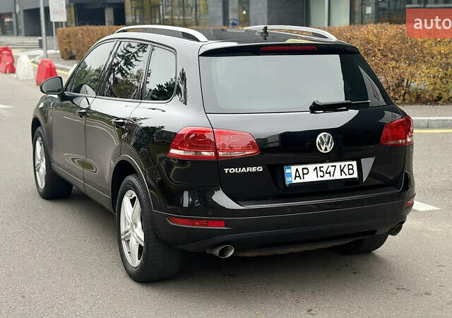 Черный Фольксваген Туарег, объемом двигателя 3 л и пробегом 220 тыс. км за 19700 $, фото 6 на Automoto.ua