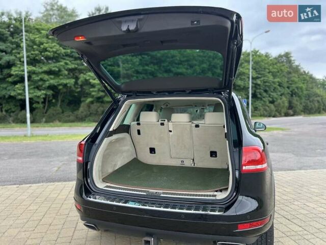 Черный Фольксваген Туарег, объемом двигателя 2.97 л и пробегом 299 тыс. км за 18700 $, фото 11 на Automoto.ua