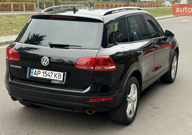 Черный Фольксваген Туарег, объемом двигателя 3 л и пробегом 220 тыс. км за 19700 $, фото 11 на Automoto.ua