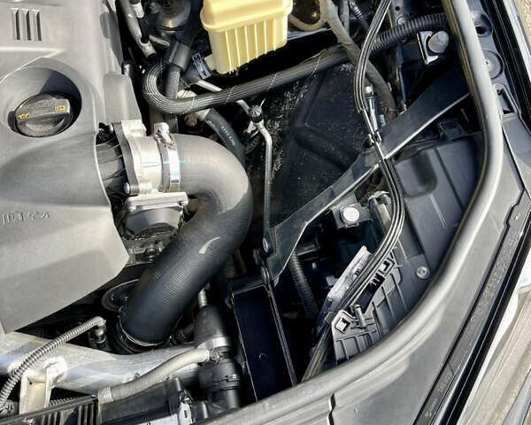 Чорний Фольксваген Туарег, об'ємом двигуна 3 л та пробігом 91 тис. км за 29900 $, фото 24 на Automoto.ua