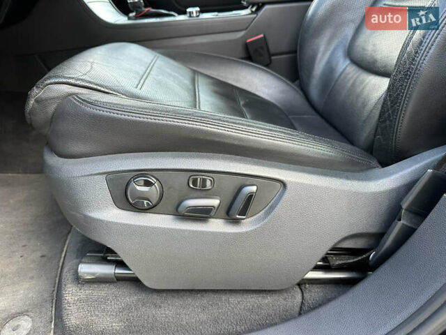 Чорний Фольксваген Туарег, об'ємом двигуна 2.97 л та пробігом 318 тис. км за 17300 $, фото 21 на Automoto.ua