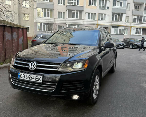 Чорний Фольксваген Туарег, об'ємом двигуна 2.97 л та пробігом 275 тис. км за 16800 $, фото 1 на Automoto.ua
