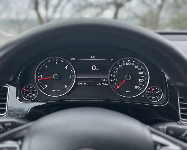 Черный Фольксваген Туарег, объемом двигателя 2.97 л и пробегом 220 тыс. км за 19500 $, фото 7 на Automoto.ua