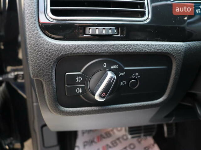 Черный Фольксваген Туарег, объемом двигателя 3 л и пробегом 284 тыс. км за 17800 $, фото 18 на Automoto.ua