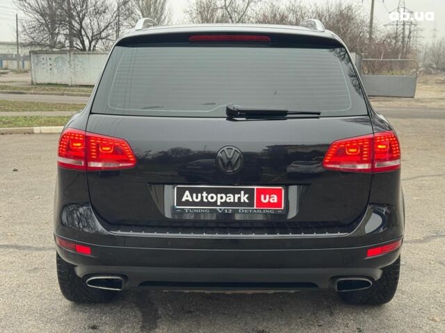 Черный Фольксваген Туарег, объемом двигателя 3 л и пробегом 308 тыс. км за 16490 $, фото 5 на Automoto.ua