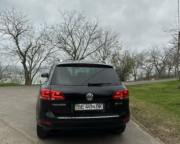 Черный Фольксваген Туарег, объемом двигателя 2.97 л и пробегом 220 тыс. км за 19500 $, фото 2 на Automoto.ua