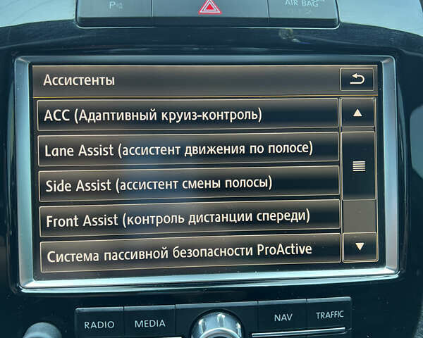 Чорний Фольксваген Туарег, об'ємом двигуна 2.97 л та пробігом 315 тис. км за 23000 $, фото 13 на Automoto.ua