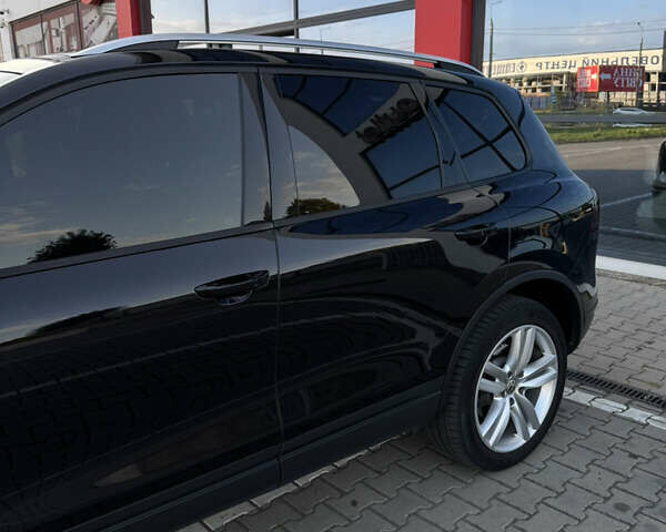 Чорний Фольксваген Туарег, об'ємом двигуна 2.97 л та пробігом 277 тис. км за 23300 $, фото 7 на Automoto.ua