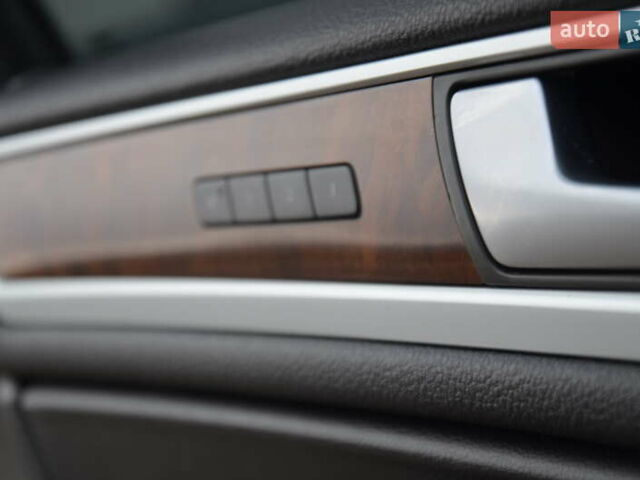 Черный Фольксваген Туарег, объемом двигателя 2.97 л и пробегом 267 тыс. км за 16450 $, фото 47 на Automoto.ua