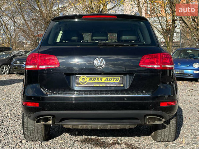 Черный Фольксваген Туарег, объемом двигателя 2.97 л и пробегом 183 тыс. км за 20750 $, фото 4 на Automoto.ua