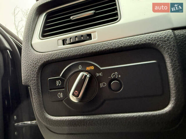 Черный Фольксваген Туарег, объемом двигателя 2.97 л и пробегом 278 тыс. км за 20500 $, фото 47 на Automoto.ua