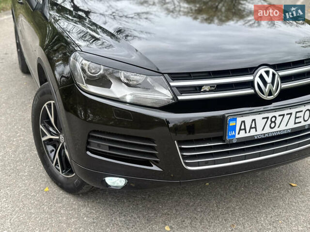 Чорний Фольксваген Туарег, об'ємом двигуна 2.97 л та пробігом 238 тис. км за 21800 $, фото 5 на Automoto.ua