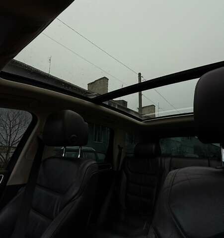 Чорний Фольксваген Туарег, об'ємом двигуна 2.97 л та пробігом 203 тис. км за 24000 $, фото 2 на Automoto.ua