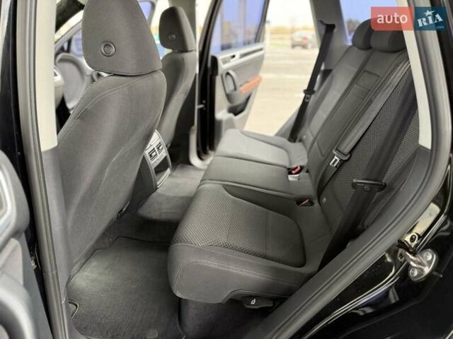 Черный Фольксваген Туарег, объемом двигателя 3 л и пробегом 207 тыс. км за 15700 $, фото 21 на Automoto.ua