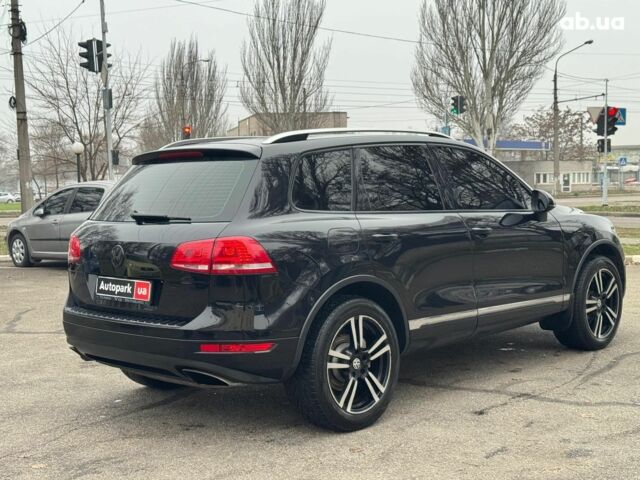 Черный Фольксваген Туарег, объемом двигателя 3 л и пробегом 308 тыс. км за 16490 $, фото 6 на Automoto.ua