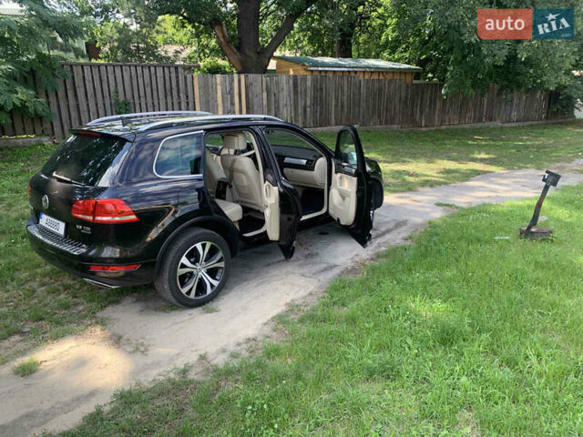 Чорний Фольксваген Туарег, об'ємом двигуна 3 л та пробігом 269 тис. км за 19999 $, фото 44 на Automoto.ua