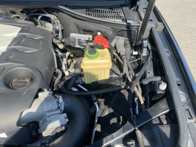 Черный Фольксваген Туарег, объемом двигателя 3 л и пробегом 315 тыс. км за 14850 $, фото 10 на Automoto.ua