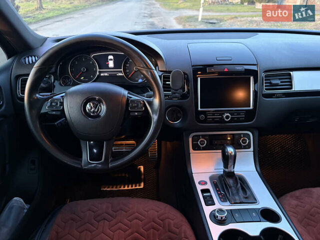 Чорний Фольксваген Туарег, об'ємом двигуна 2.97 л та пробігом 243 тис. км за 19600 $, фото 14 на Automoto.ua