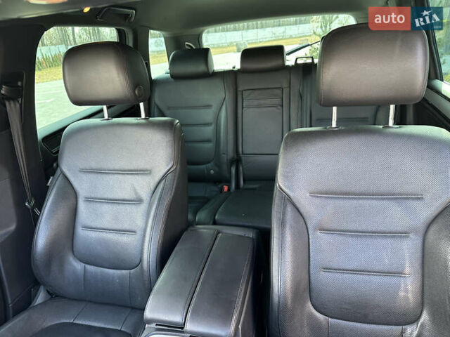 Чорний Фольксваген Туарег, об'ємом двигуна 2.97 л та пробігом 318 тис. км за 17300 $, фото 22 на Automoto.ua