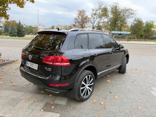 Черный Фольксваген Туарег, объемом двигателя 3 л и пробегом 283 тыс. км за 18700 $, фото 3 на Automoto.ua