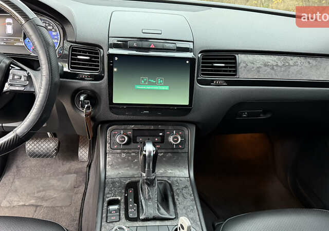 Чорний Фольксваген Туарег, об'ємом двигуна 2.97 л та пробігом 238 тис. км за 21800 $, фото 33 на Automoto.ua