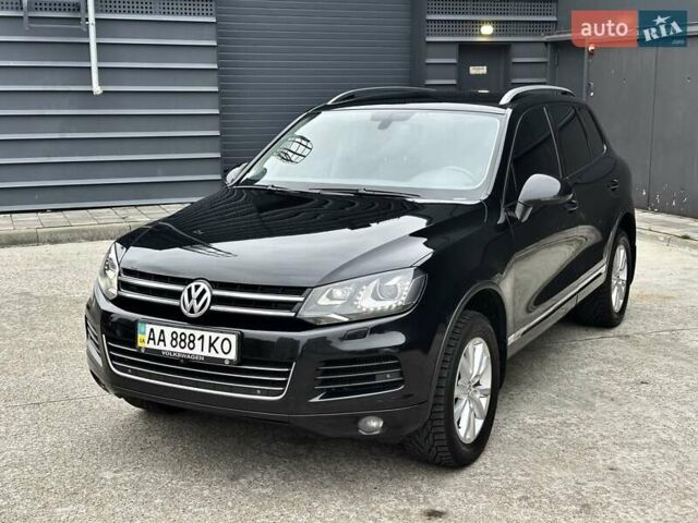 Черный Фольксваген Туарег, объемом двигателя 3 л и пробегом 225 тыс. км за 15650 $, фото 1 на Automoto.ua