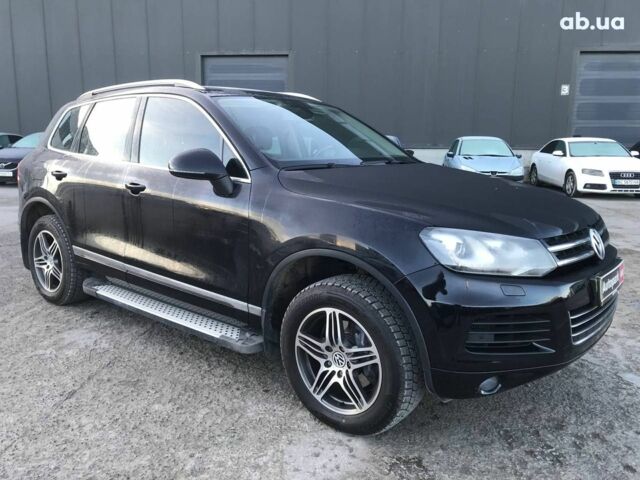 Черный Фольксваген Туарег, объемом двигателя 3 л и пробегом 225 тыс. км за 18490 $, фото 9 на Automoto.ua