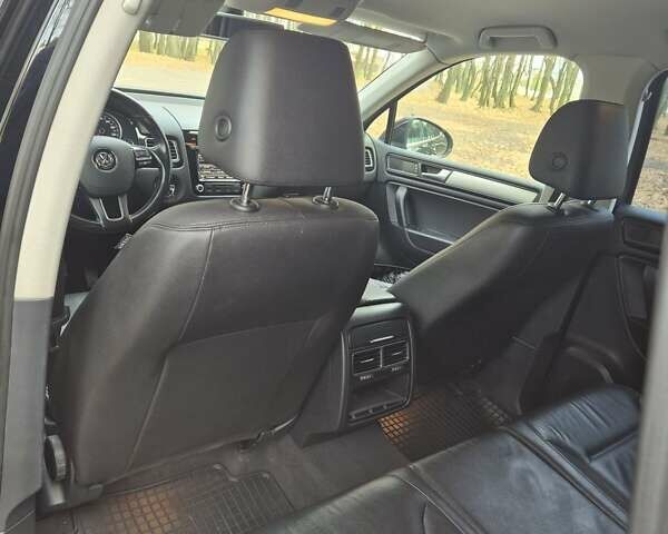 Чорний Фольксваген Туарег, об'ємом двигуна 2.97 л та пробігом 197 тис. км за 18500 $, фото 13 на Automoto.ua