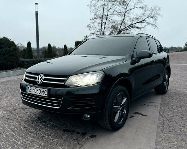 Черный Фольксваген Туарег, объемом двигателя 4.13 л и пробегом 211 тыс. км за 13999 $, фото 7 на Automoto.ua