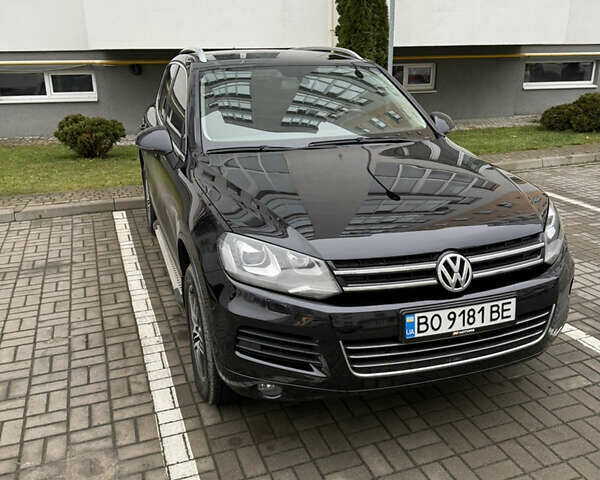 Черный Фольксваген Туарег, объемом двигателя 2.97 л и пробегом 225 тыс. км за 18000 $, фото 3 на Automoto.ua