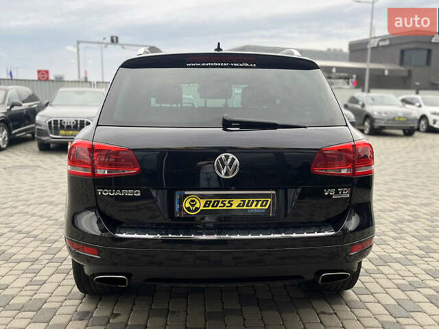 Черный Фольксваген Туарег, объемом двигателя 2.97 л и пробегом 370 тыс. км за 17800 $, фото 5 на Automoto.ua