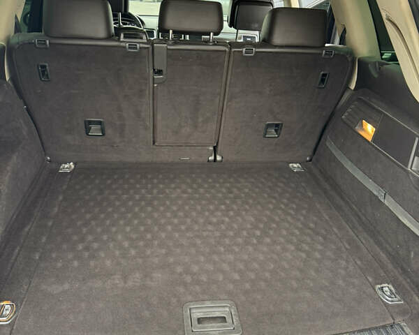 Черный Фольксваген Туарег, объемом двигателя 2.97 л и пробегом 160 тыс. км за 21000 $, фото 16 на Automoto.ua