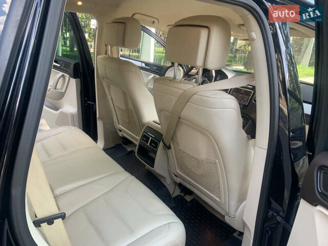 Чорний Фольксваген Туарег, об'ємом двигуна 3 л та пробігом 269 тис. км за 19999 $, фото 18 на Automoto.ua