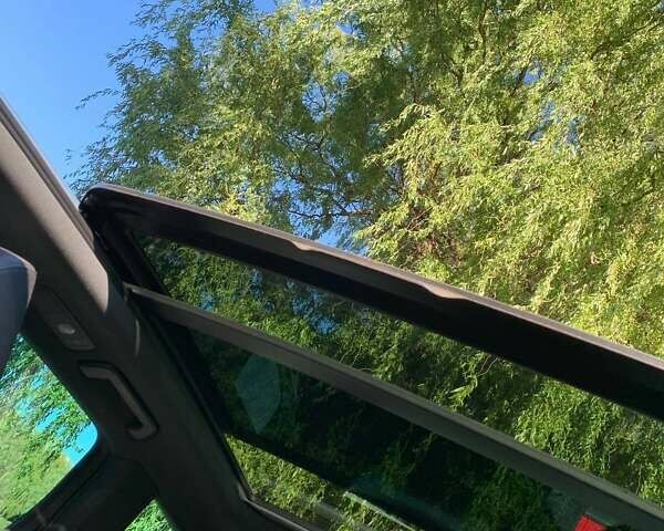 Черный Фольксваген Туарег, объемом двигателя 3 л и пробегом 279 тыс. км за 19000 $, фото 7 на Automoto.ua