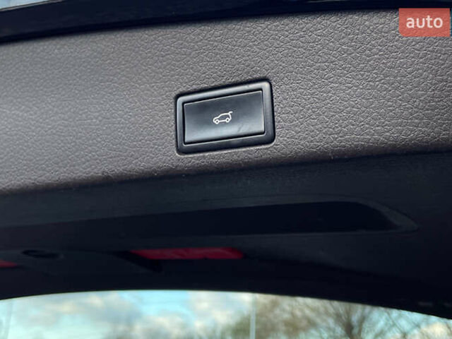 Черный Фольксваген Туарег, объемом двигателя 2.97 л и пробегом 183 тыс. км за 20750 $, фото 13 на Automoto.ua