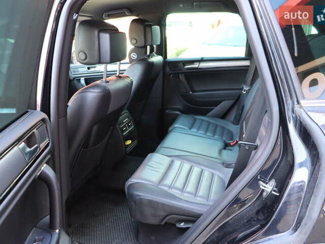 Черный Фольксваген Туарег, объемом двигателя 3 л и пробегом 142 тыс. км за 22900 $, фото 37 на Automoto.ua