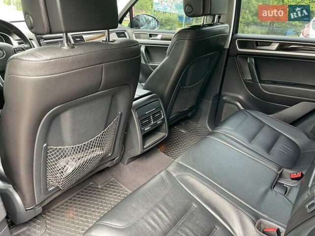 Чорний Фольксваген Туарег, об'ємом двигуна 2.97 л та пробігом 196 тис. км за 23500 $, фото 18 на Automoto.ua