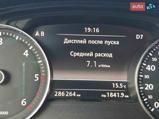 Чорний Фольксваген Туарег, об'ємом двигуна 2.97 л та пробігом 292 тис. км за 22500 $, фото 21 на Automoto.ua