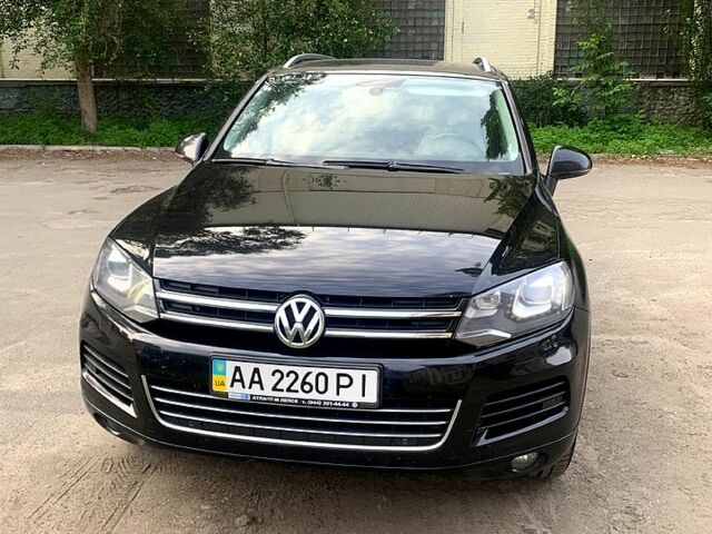 Чорний Фольксваген Туарег, об'ємом двигуна 3 л та пробігом 283 тис. км за 17500 $, фото 9 на Automoto.ua