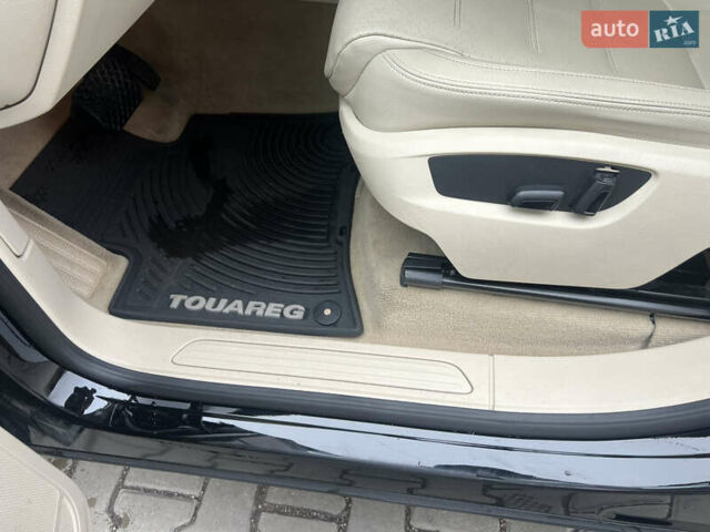 Черный Фольксваген Туарег, объемом двигателя 2.97 л и пробегом 210 тыс. км за 19500 $, фото 11 на Automoto.ua
