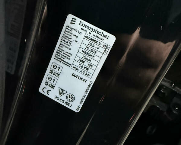 Чорний Фольксваген Туарег, об'ємом двигуна 4.13 л та пробігом 258 тис. км за 28500 $, фото 44 на Automoto.ua