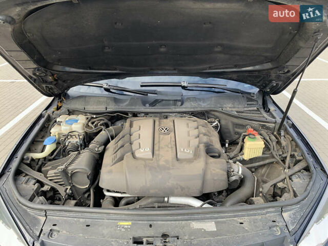 Чорний Фольксваген Туарег, об'ємом двигуна 2.97 л та пробігом 325 тис. км за 19500 $, фото 23 на Automoto.ua