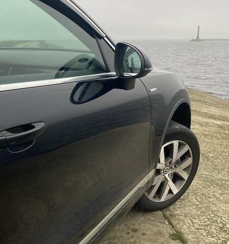 Черный Фольксваген Туарег, объемом двигателя 2.97 л и пробегом 348 тыс. км за 19500 $, фото 9 на Automoto.ua