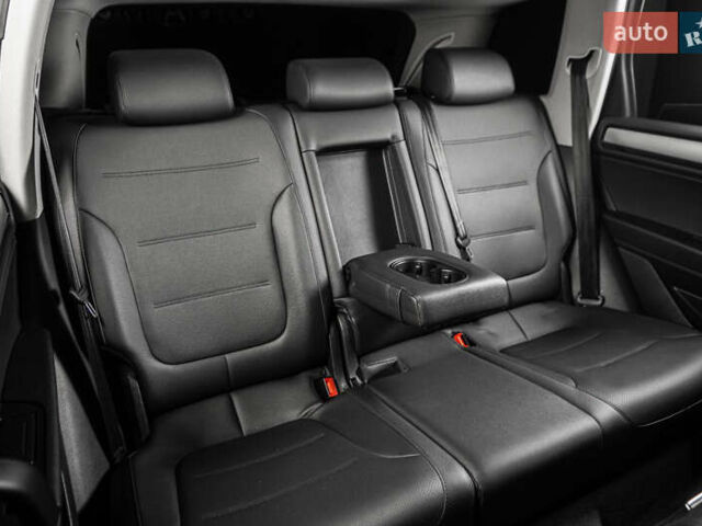 Чорний Фольксваген Туарег, об'ємом двигуна 2.97 л та пробігом 163 тис. км за 21900 $, фото 30 на Automoto.ua