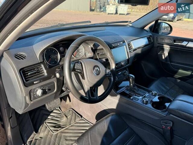 Черный Фольксваген Туарег, объемом двигателя 2.97 л и пробегом 298 тыс. км за 20799 $, фото 8 на Automoto.ua