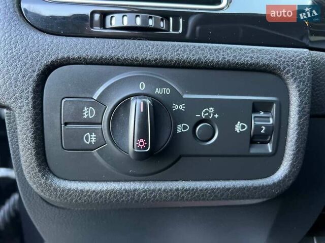 Черный Фольксваген Туарег, объемом двигателя 2.97 л и пробегом 259 тыс. км за 15900 $, фото 15 на Automoto.ua